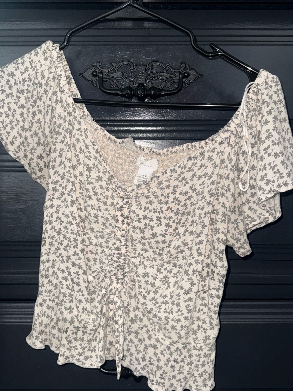 Floral Drawstring Peasant Top in Cream and Gray